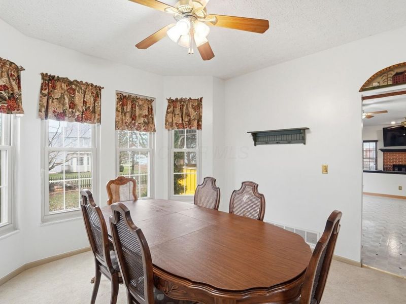 393 Canterbury Court, Westerville, OH 43082 Photo 28