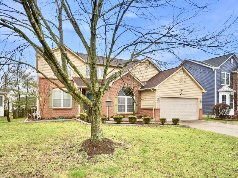 393 Canterbury Court, Westerville, OH 43082 Photo 3