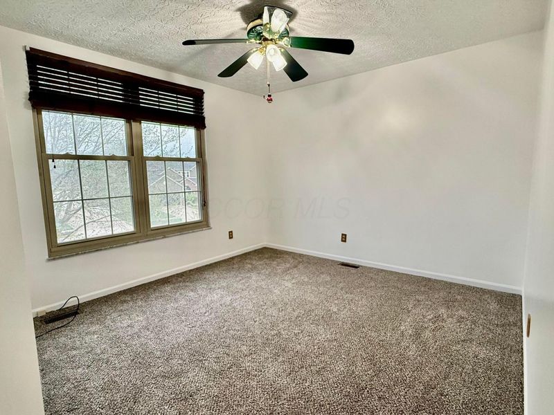 393 Canterbury Court, Westerville, OH 43082 Photo 33