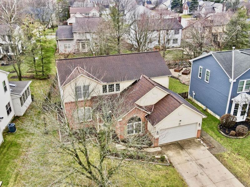 393 Canterbury Court, Westerville, OH 43082 Photo 4