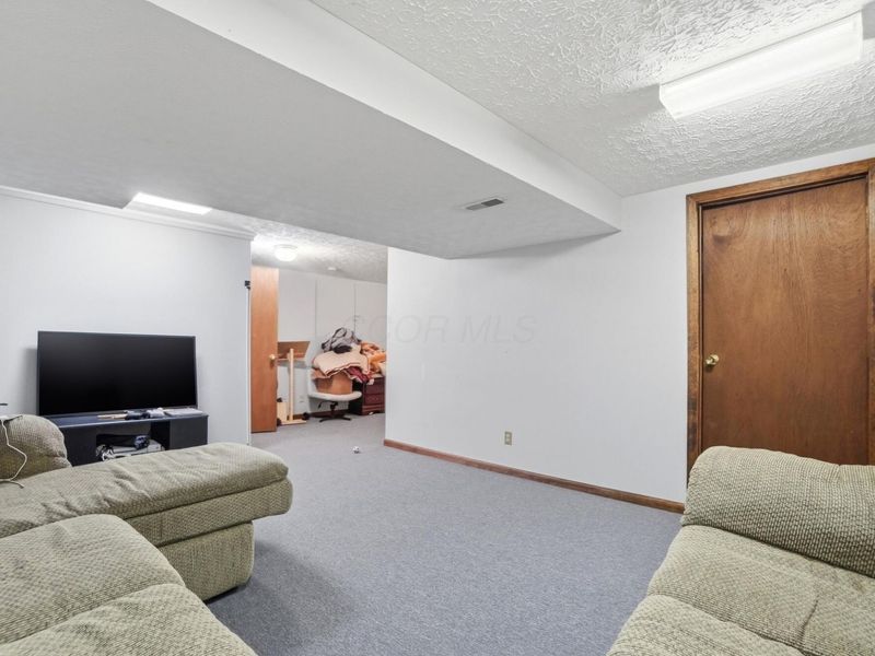 393 Canterbury Court, Westerville, OH 43082 Photo 40