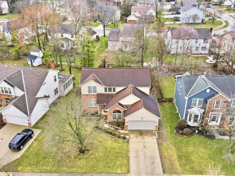 393 Canterbury Court, Westerville, OH 43082 Photo 5