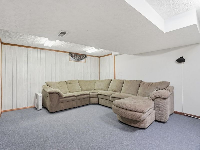 393 Canterbury Court, Westerville, OH 43082 Photo 58