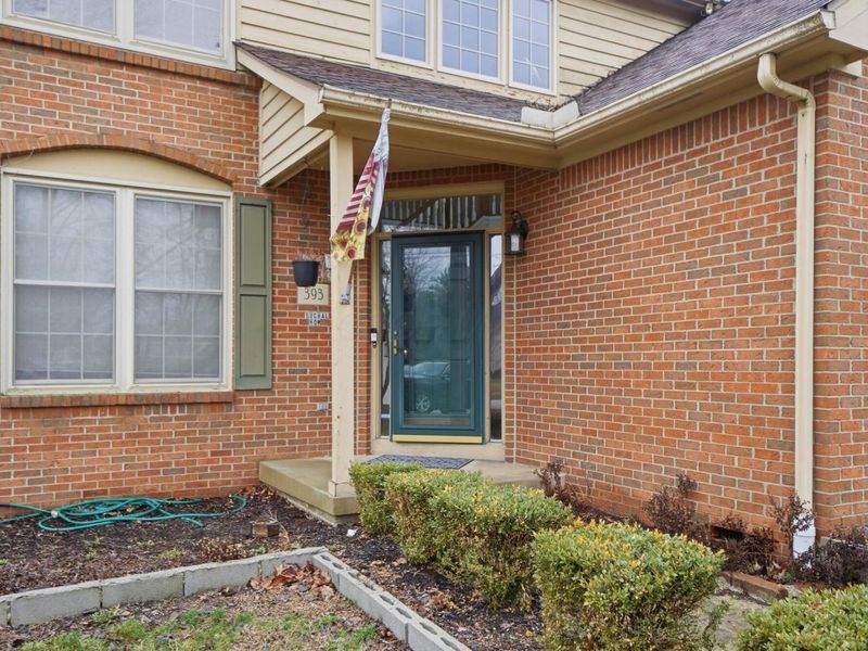 393 Canterbury Court, Westerville, OH 43082 Photo 9