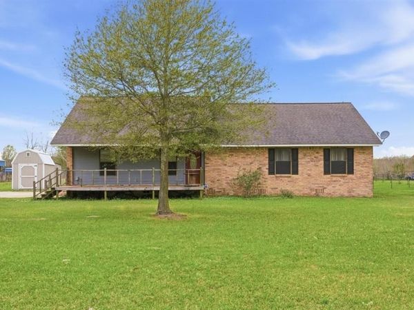 1928 Yvonne Drive , Lake Charles, LA 70615