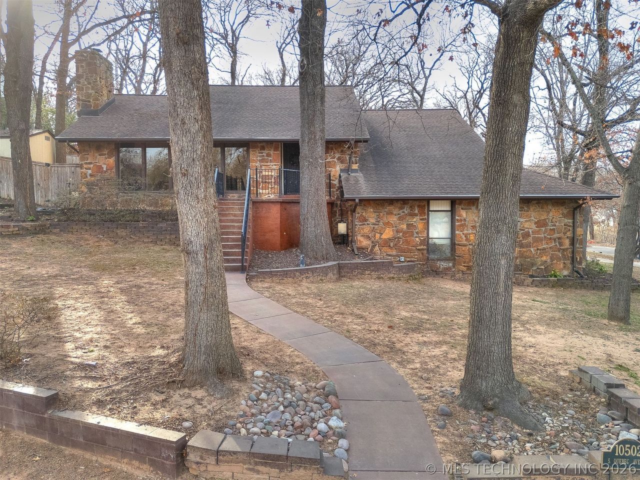 10502 S Quebec Avenue, Tulsa, OK 74137 Main Photo