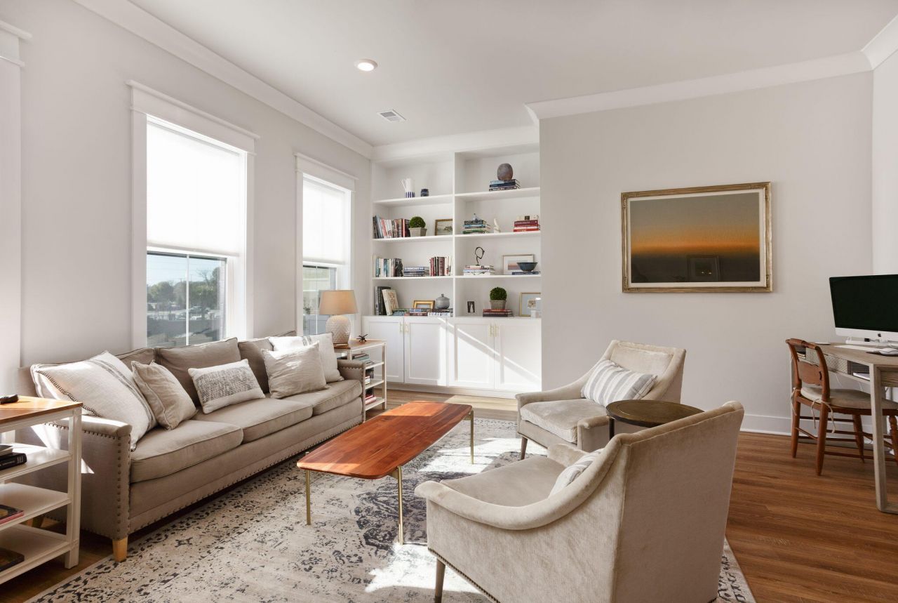 1515 Martel Street Photo 10