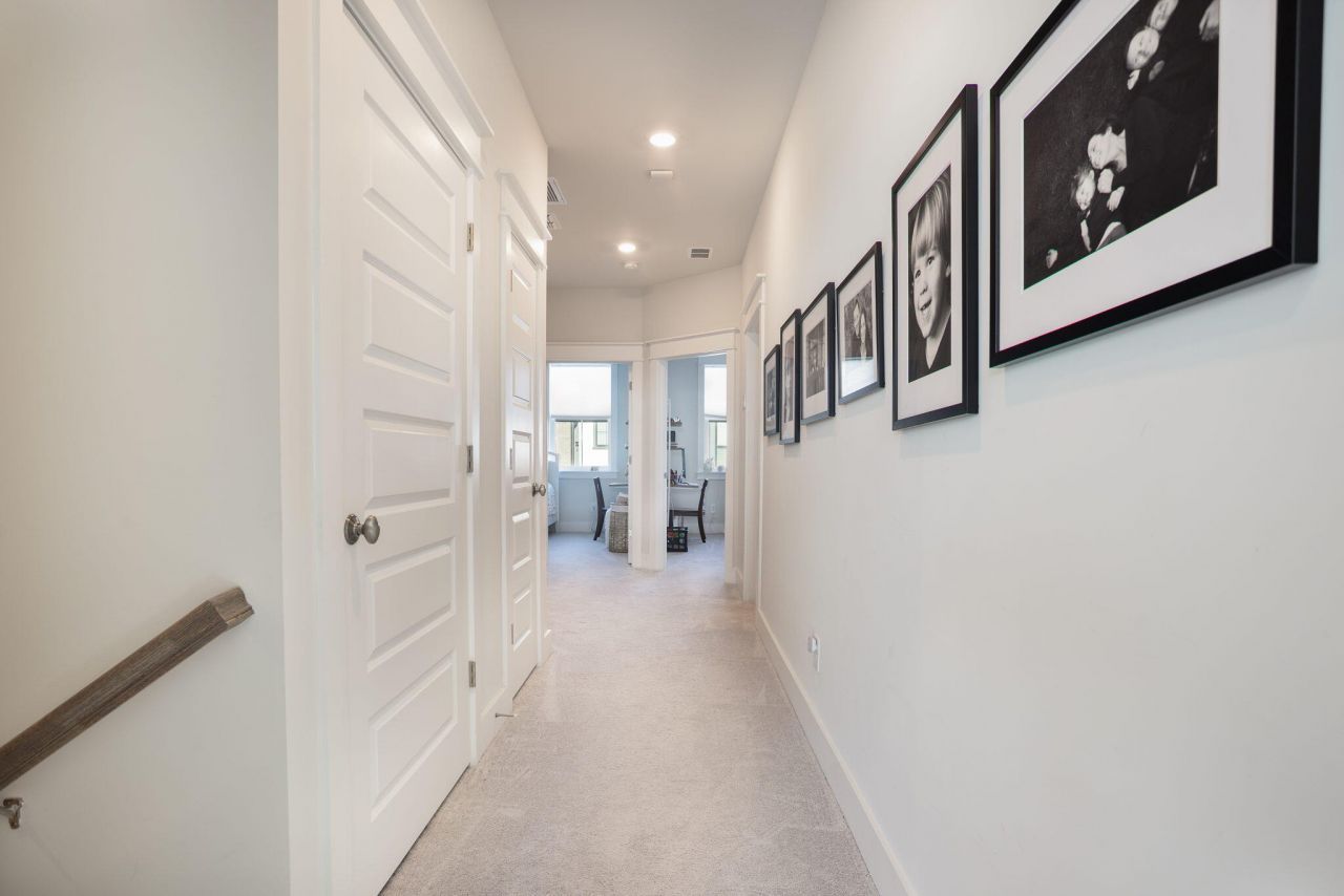 1515 Martel Street Photo 27