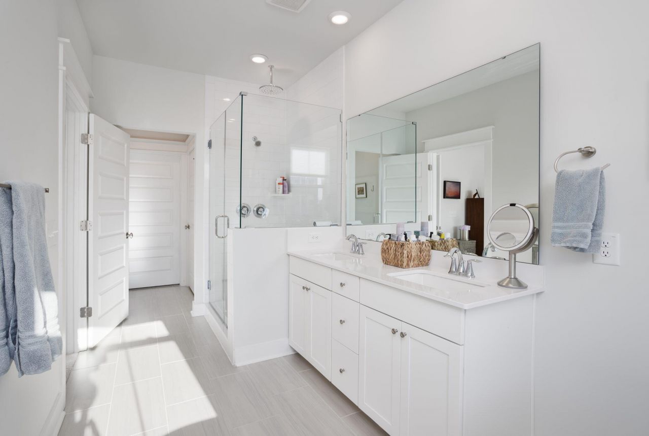 1515 Martel Street Photo 33