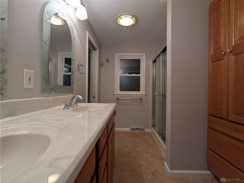 1554 S Belmont Avenue, Springfield, OH 45505 Photo 14