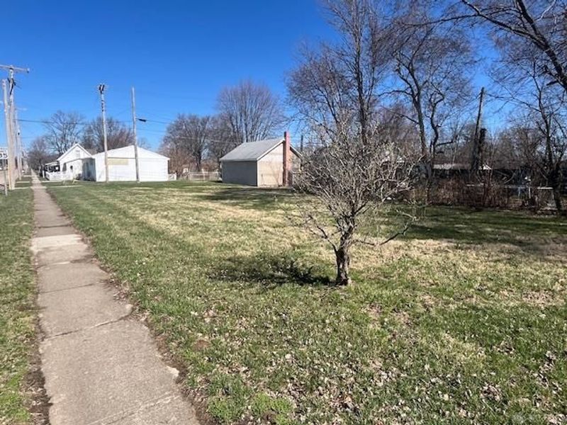 600 E Somers Street, Eaton, OH 45320 Photo 2