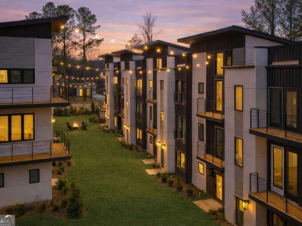 1165 Penny Lane, Atlanta, GA 30329