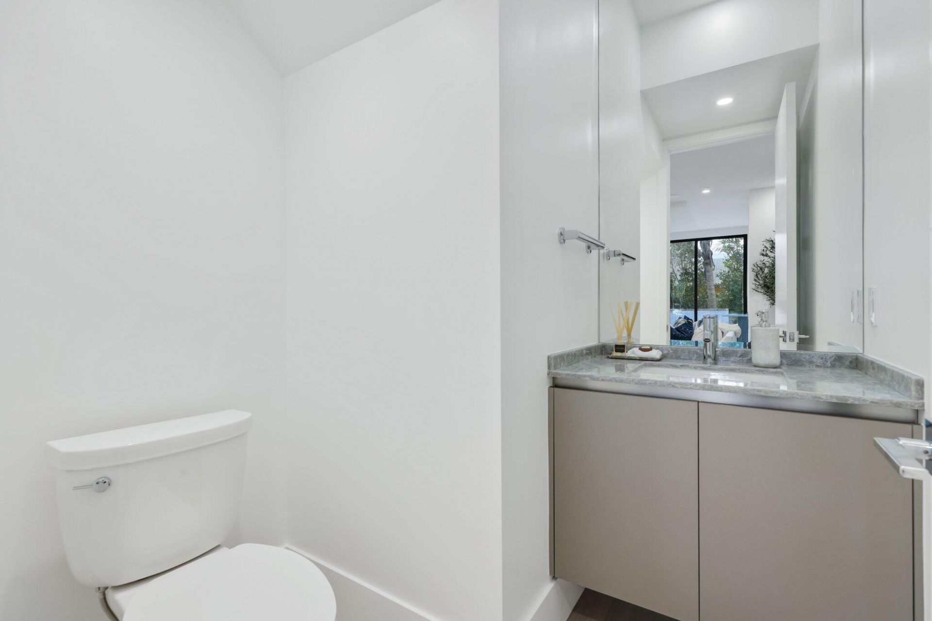 408 SE 2nd Street, Delray Beach, FL 33483 Photo