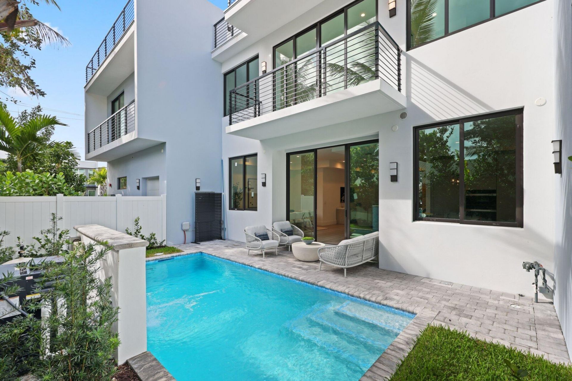 408 SE 2nd Street, Delray Beach, FL 33483 Photo