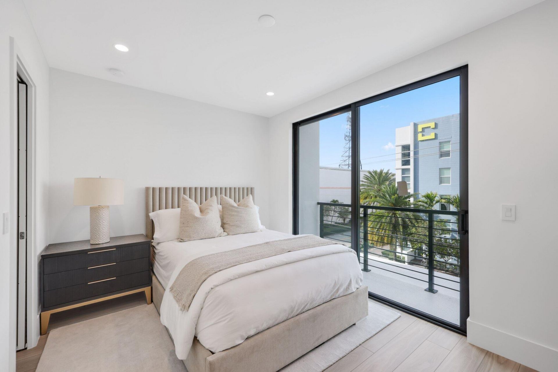 408 SE 2nd Street, Delray Beach, FL 33483 Photo