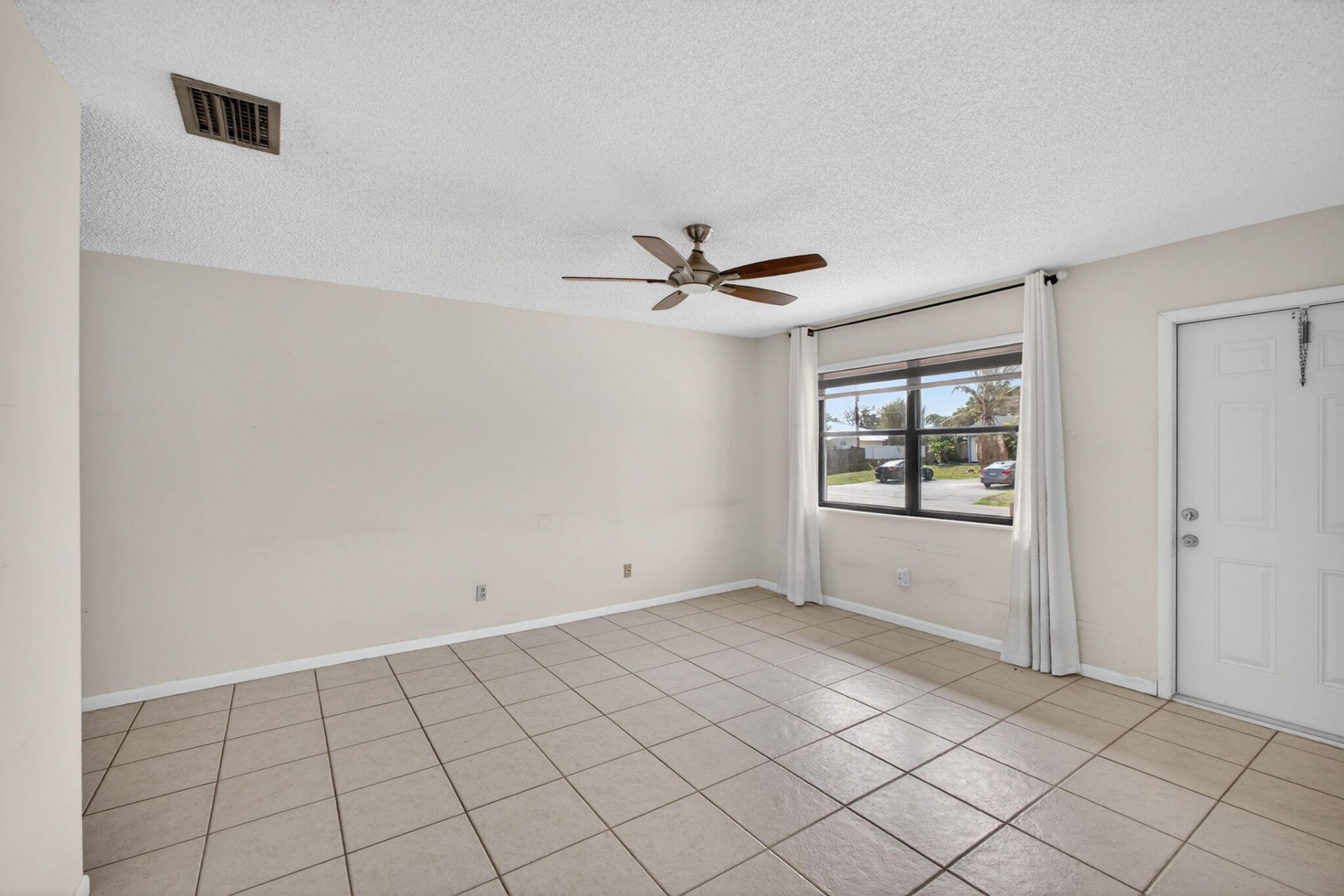 6253 Francis Street, Jupiter, FL 33458 Photo