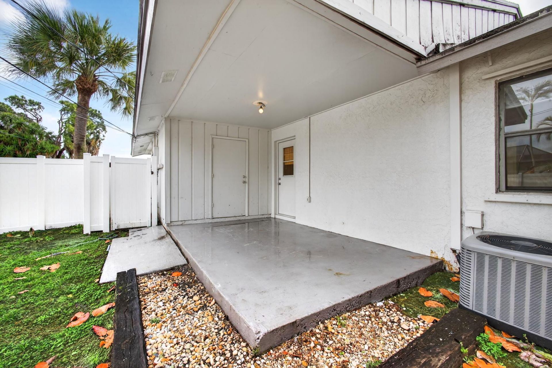 6253 Francis Street, Jupiter, FL 33458 Photo