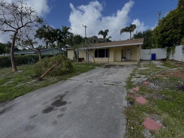2941 NE 9th Avenue, Pompano Beach, FL 33064