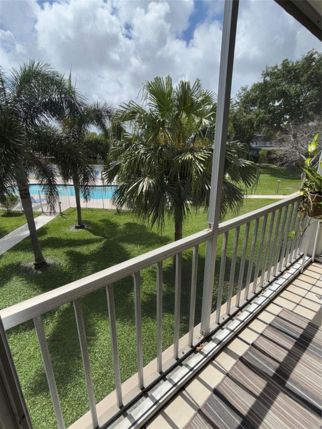 900 SW 12th Street, Unit 202, Fort Lauderdale, FL 33315 Photo