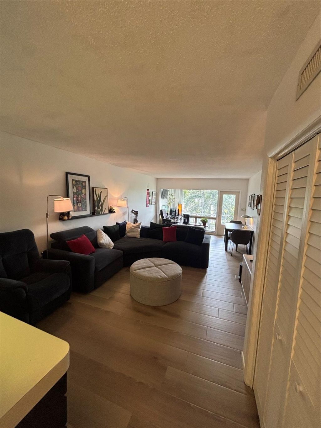 900 SW 12th Street, Unit 202, Fort Lauderdale, FL 33315 Photo