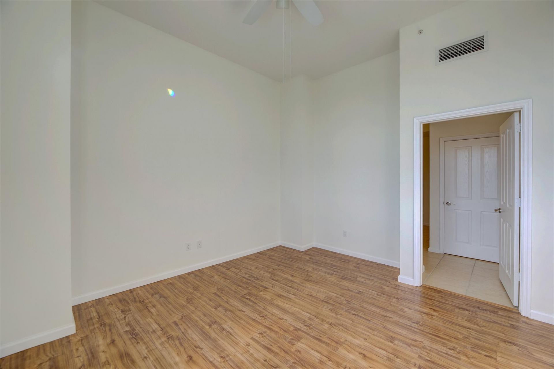 511 SE 5th Avenue, Unit 1913, Fort Lauderdale, FL 33301 Photo