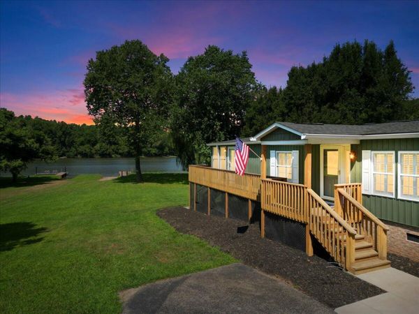 3729 Clark RD, Hiwassee, VA 24347