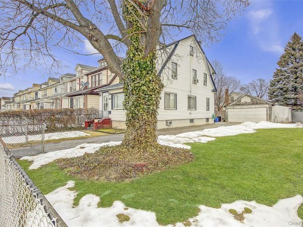 8931A 220th Street, Queens Village, NY 11427