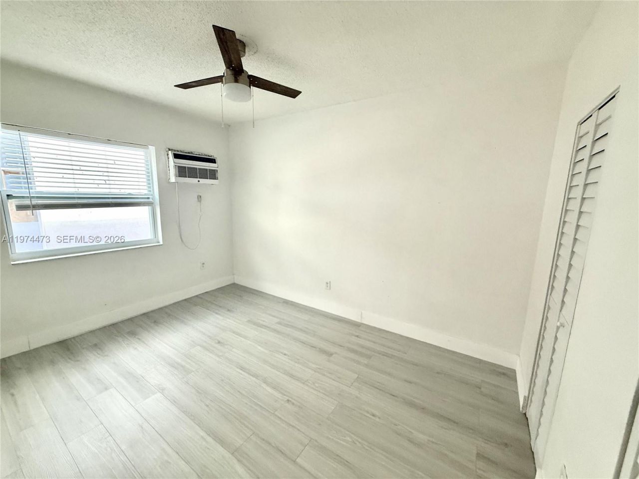1043 NW 2nd St , Unit 16, Miami, FL 33128 Photo
