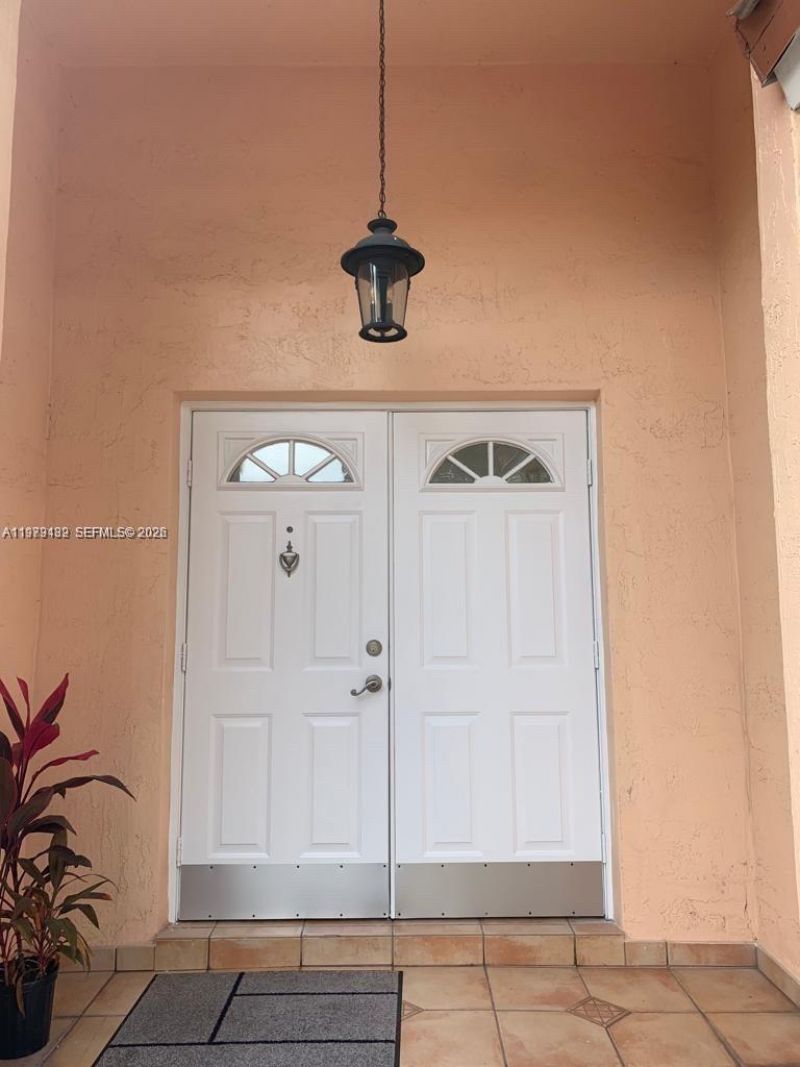 5758 NW 97th Pl , Doral, FL 33178 Photo