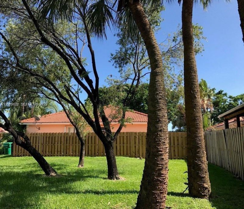 5758 NW 97th Pl, Doral, FL 33178 Photo