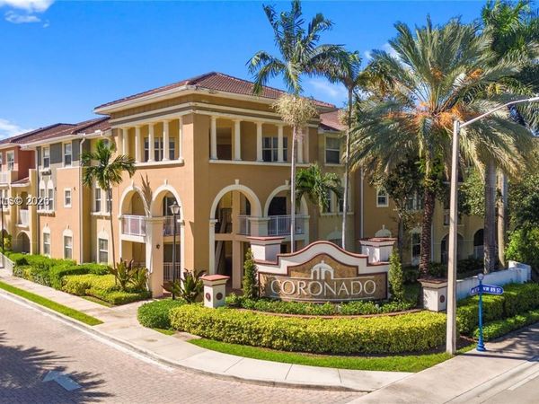 8999 NW 107th Ct, Unit 216-1, Doral, FL 33178