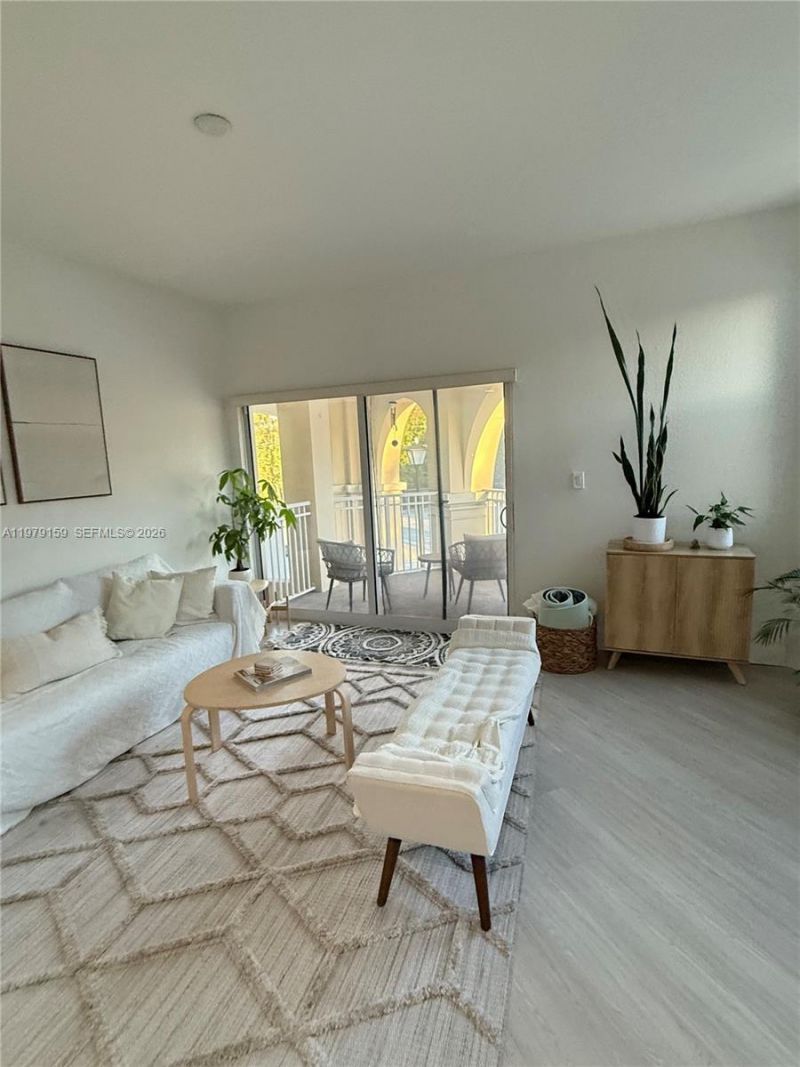 8999 NW 107th Ct, Unit 216-1, Doral, FL 33178 Photo