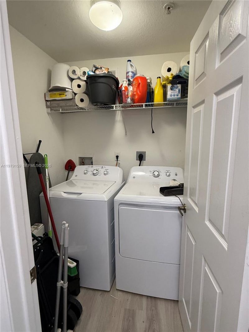 8999 NW 107th Ct, Unit 216-1, Doral, FL 33178 Photo