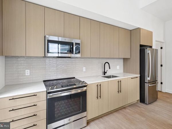 2051 S. BELL STREET, Unit 905, ARLINGTON, VA 22202