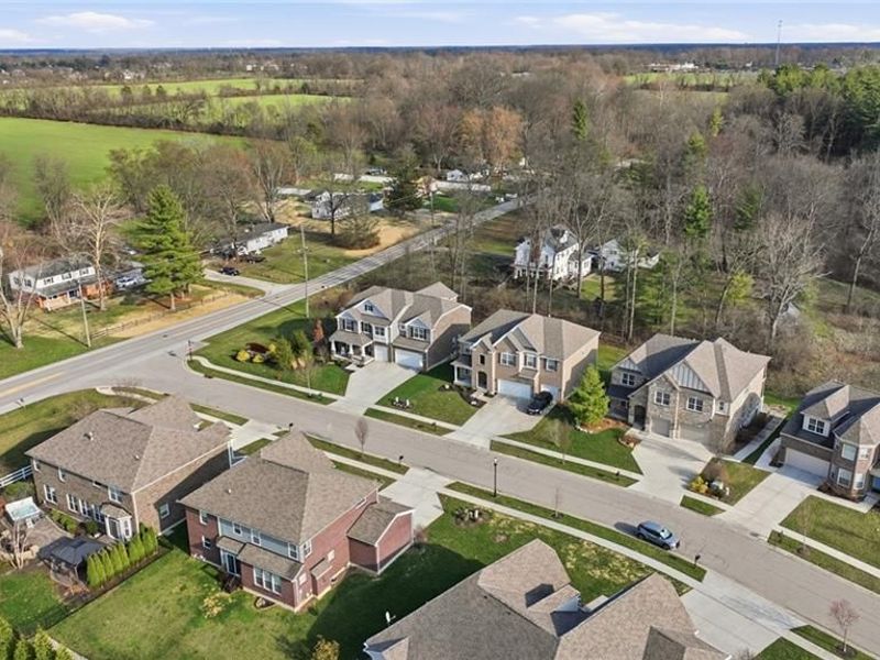 729 Harper Lane, Miami Township, OH 45140 Photo 2