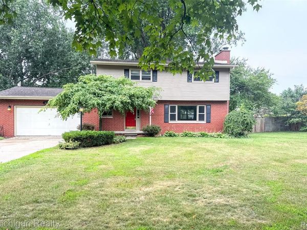4609 W Wackerly Street, Midland, Mi 48640
