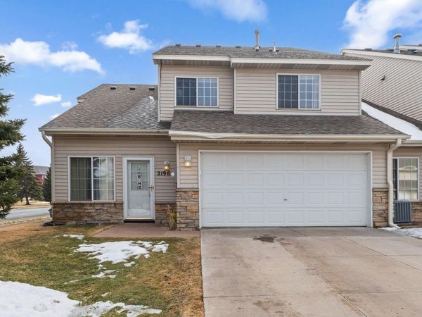 2196 Flamingo Drive, Shakopee, MN 55379