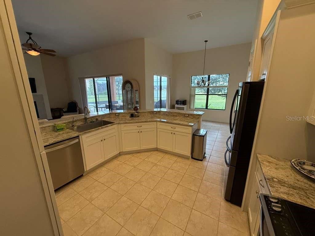 898 San Raphael Street, Poinciana, FL 34759 Photo