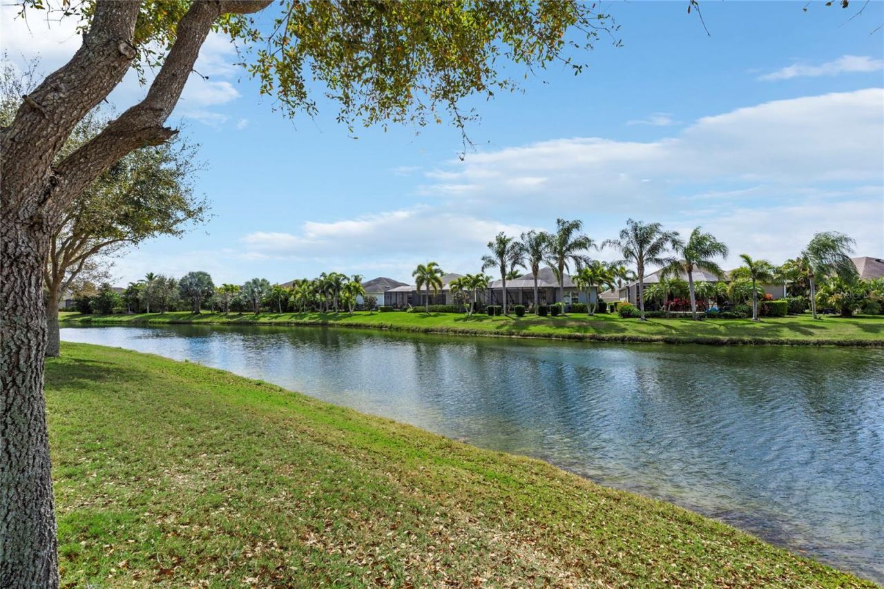 12187 Longview Lake Circle, Bradenton, FL 34211 Photo