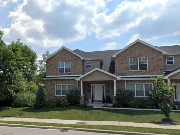 Unit 49, Westmont, IL 60559