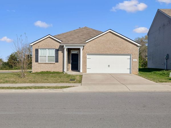 2052 Carefree Ln, Antioch, TN 37013