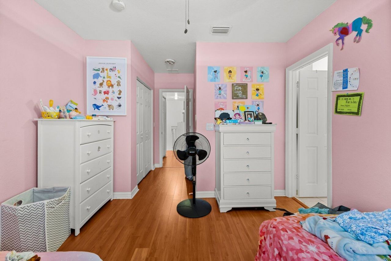 1955 Alamanda Way, Riviera Beach, FL 33404 Photo