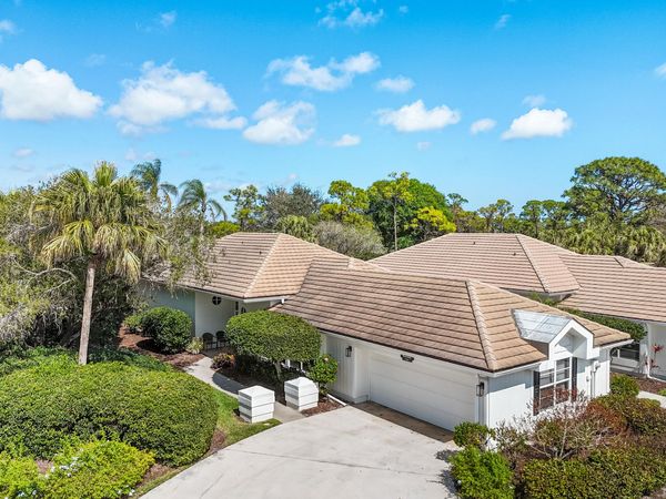 2201 NW Seagrass Drive, Palm City, FL 34990