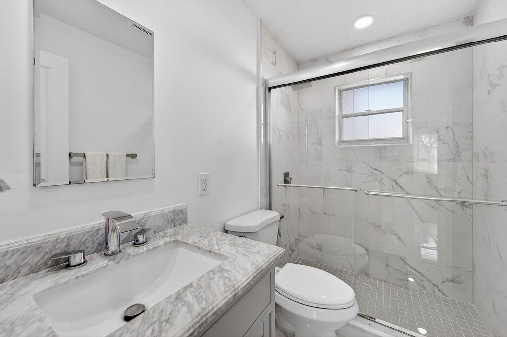 688 SW Lake Court, Boynton Beach, FL 33426 Photo