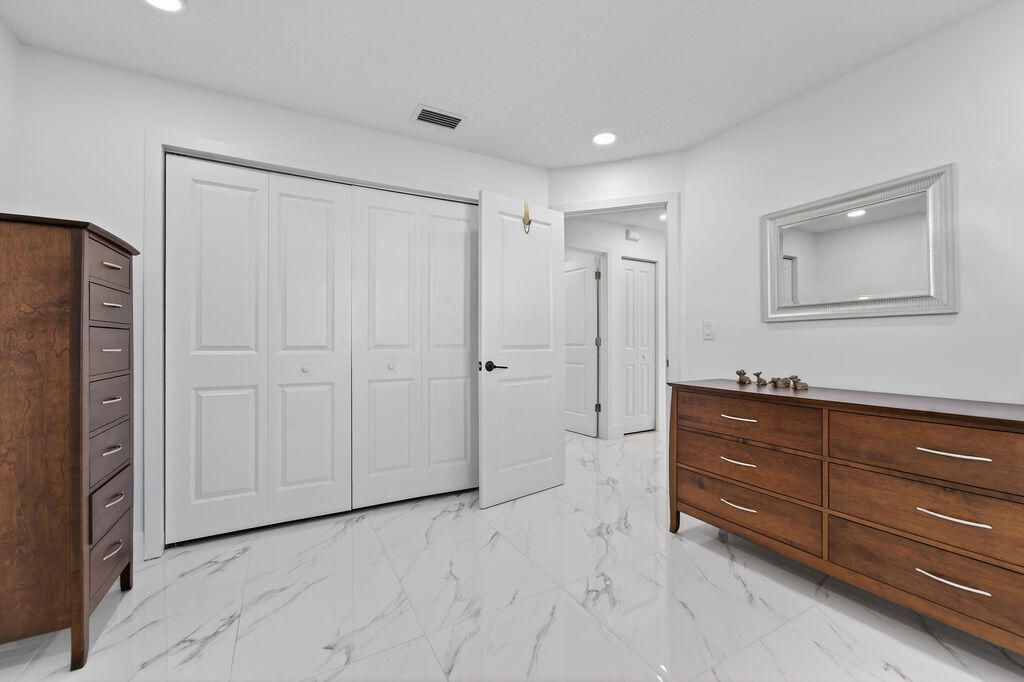 688 SW Lake Court, Boynton Beach, FL 33426 Photo