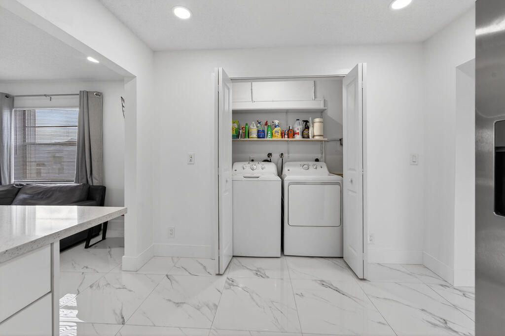 688 SW Lake Court, Boynton Beach, FL 33426 Photo