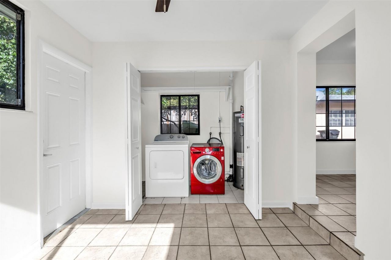 1317 NW 7th Terrace, Fort Lauderdale, FL 33311 Photo