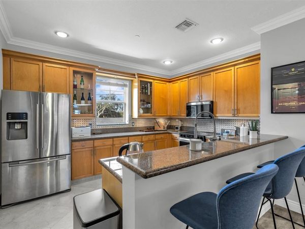 1033 NE 17th Way, Unit 1905, Fort Lauderdale, FL 33304