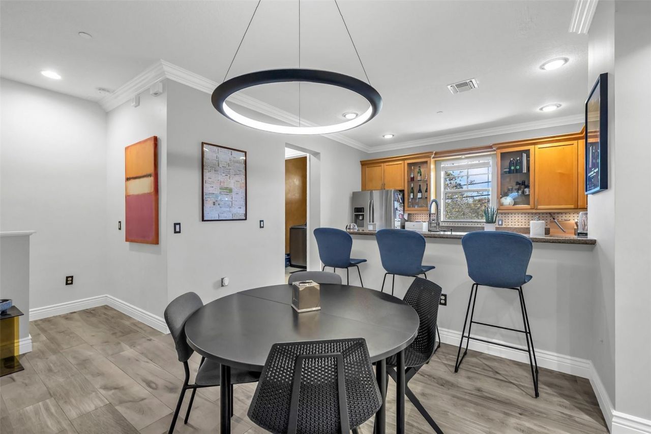 1033 NE 17th Way, Unit 1905, Fort Lauderdale, FL 33304 Photo