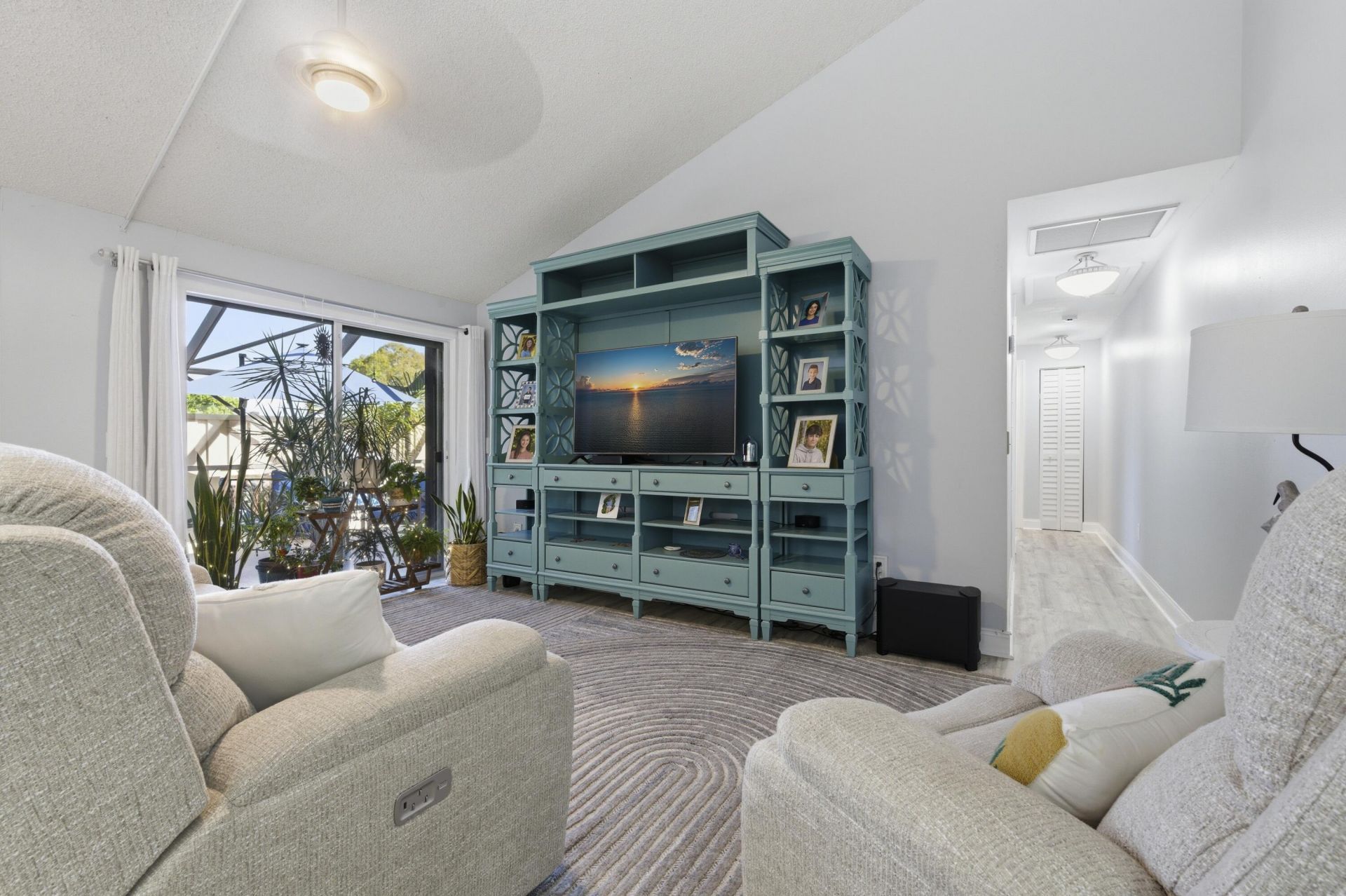 5685 Golden Eagle Circle, Unit 5685, Palm Beach Gardens, FL 33418 Photo